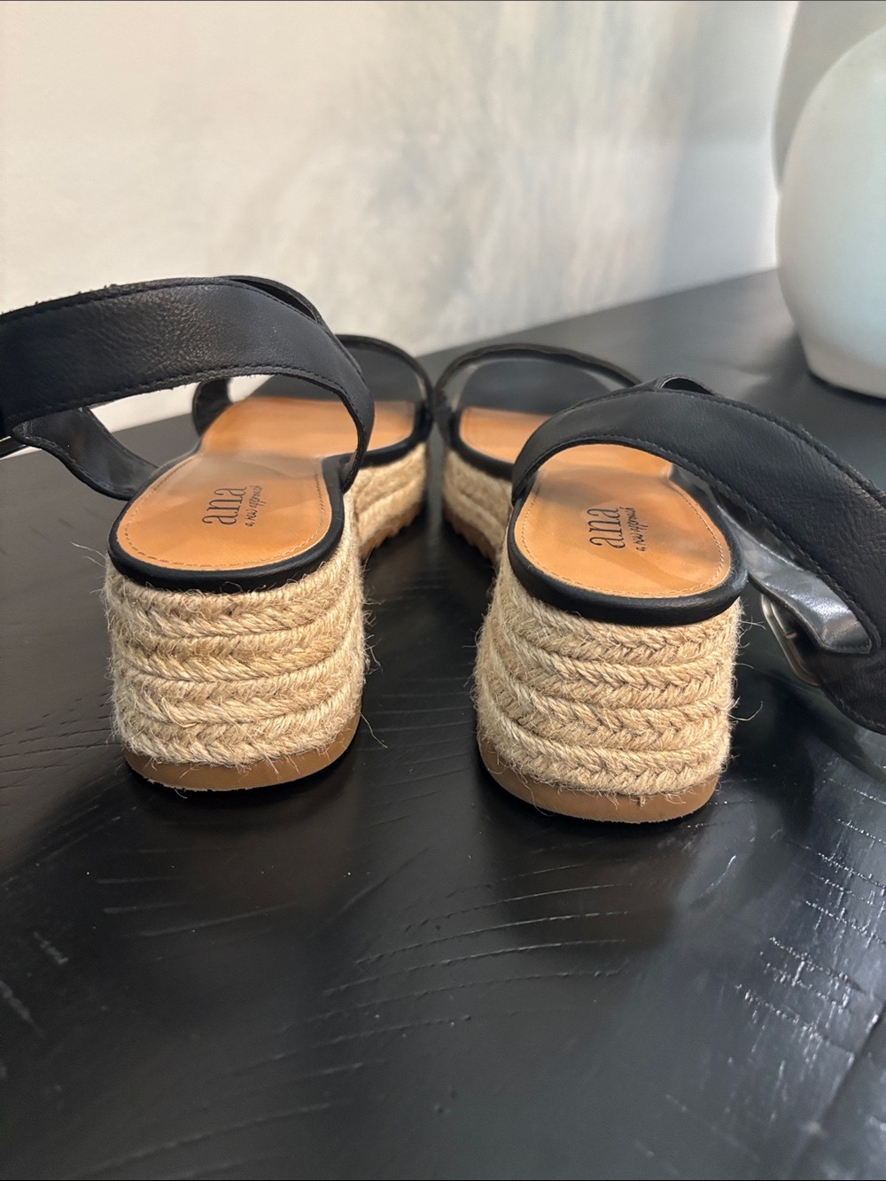 A.N.A. Shoes - Picture 3 of 6
